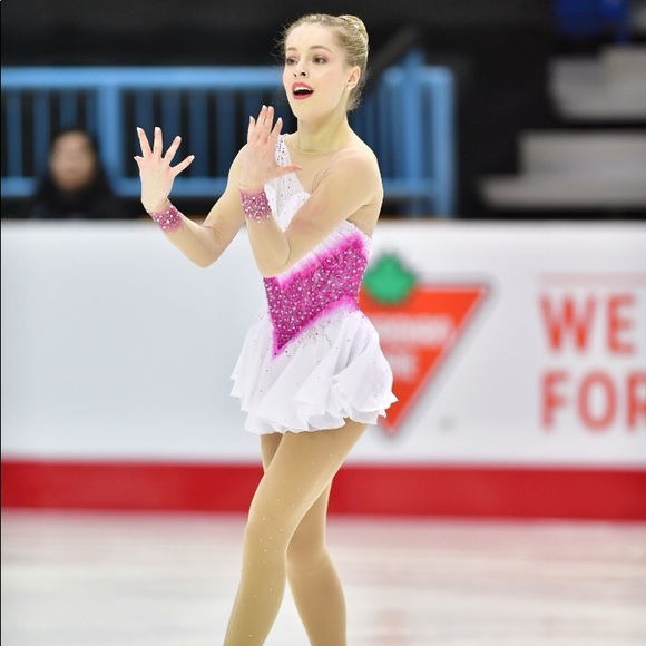 Meet your Posher, Emma - Picture 2 of 2